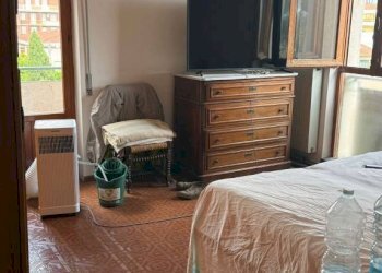 Camera da letto - Trilocale Massa - foto 12