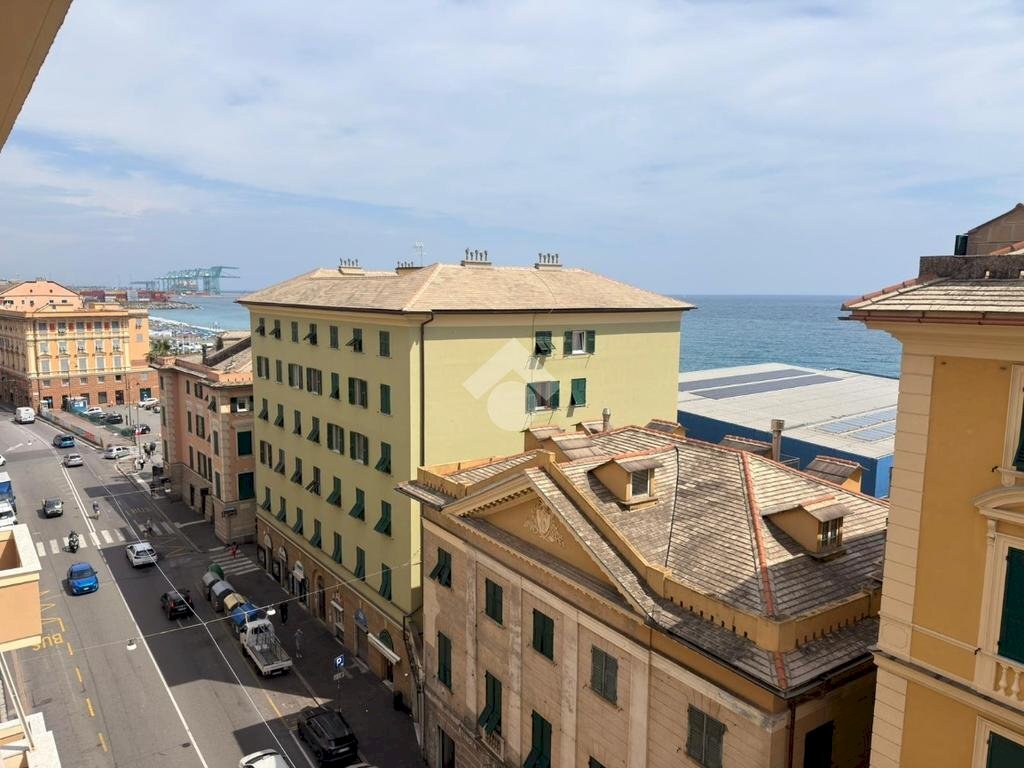 Four-room apartment Via camozzini, Genova (neighborhood Voltri) - photo 1