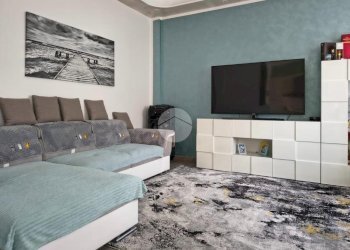 Three-room apartment Via Roma, Pessano con Bornago - photo 2