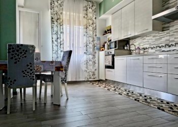 Three-room apartment Via Roma, Pessano con Bornago - photo 5