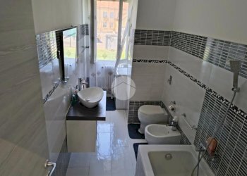 Three-room apartment Via Roma, Pessano con Bornago - photo 13