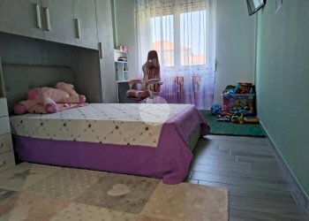 Three-room apartment Via Roma, Pessano con Bornago - photo 15