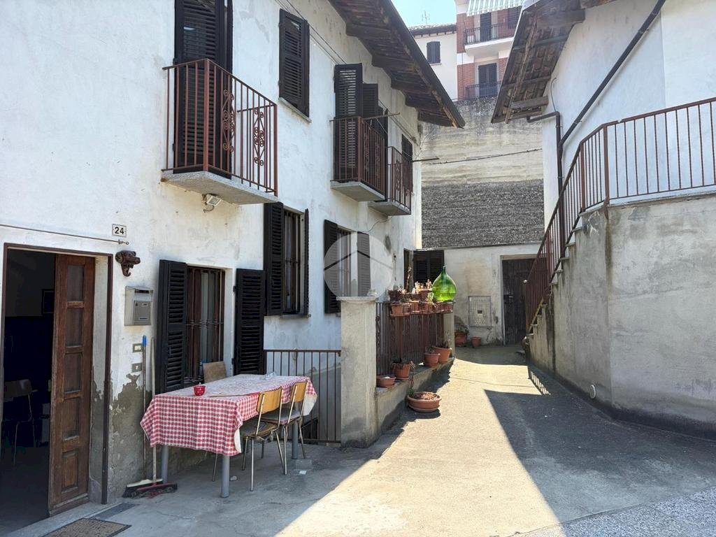 Semi-detached house Via Manzoni, Castell'Alfero - photo 2
