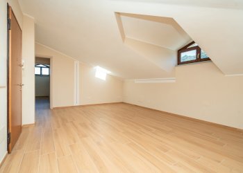 Three-room apartment Viale Stazione, 22, Barge - photo 5