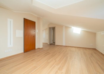 Three-room apartment Viale Stazione, 22, Barge - photo 6