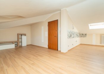 Three-room apartment Viale Stazione, 22, Barge - photo 8