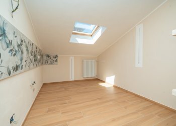 Three-room apartment Viale Stazione, 22, Barge - photo 10