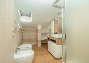 Three-room apartment Viale Stazione, 22, Barge - photo 15