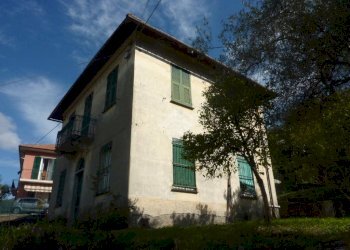 Villa Via Brigata Berto, Cogorno - foto 2