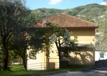 Villa Via Brigata Berto, Cogorno - foto 4