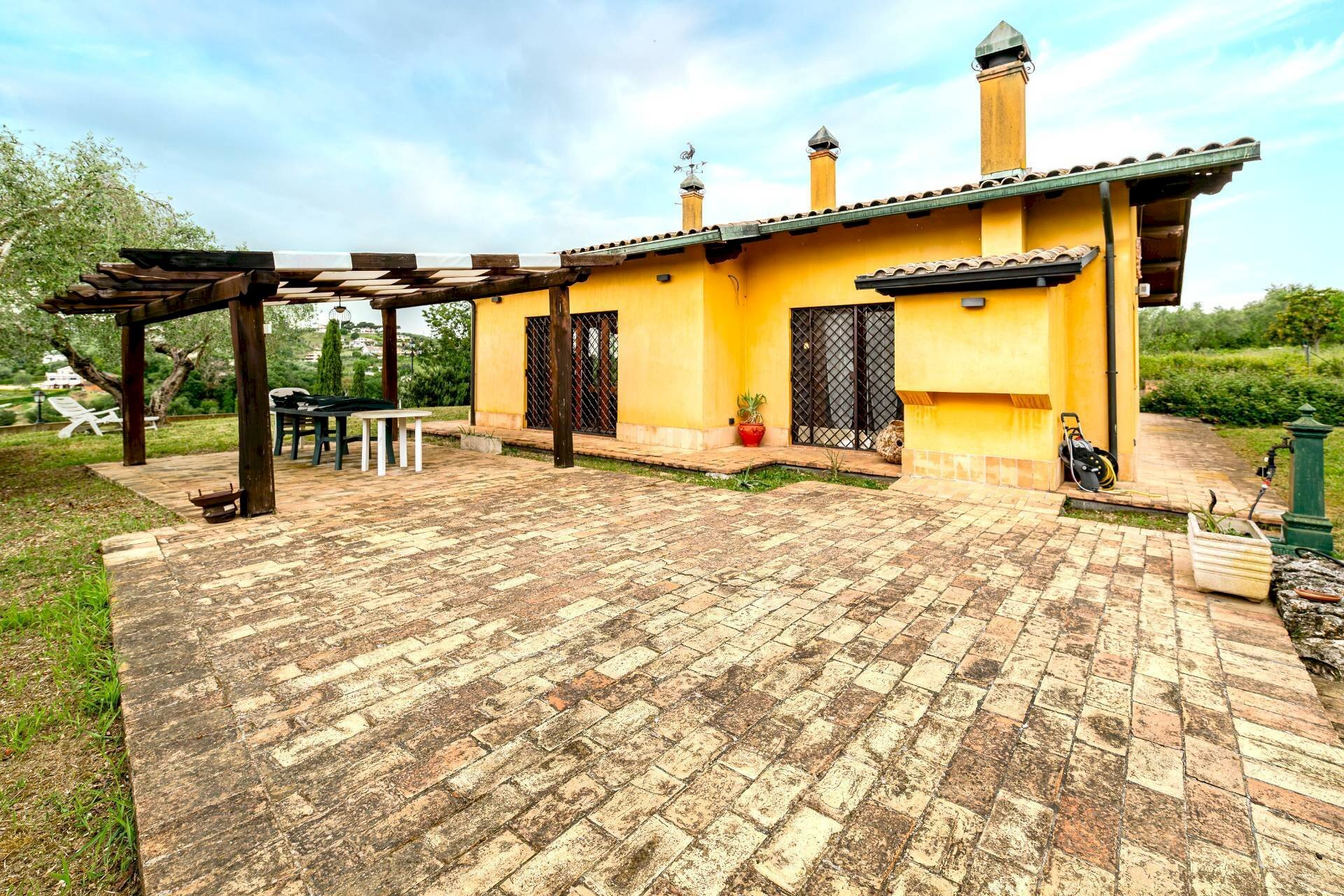 Foto 1 - Villa via Fonte Lettiga
 
86, Mentana - foto 1