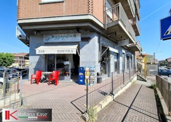 Foto 1 - Attività Commerciale via Circonvallazione, Gassino Torinese - foto 1