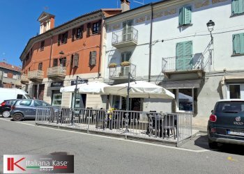 Foto 3 - Attività Commerciale C.so Italia, Gassino Torinese - foto 3