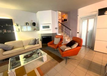 Foto 18 - Casa semi indipendente Via Vezzani
 
15, Bernareggio - foto 18