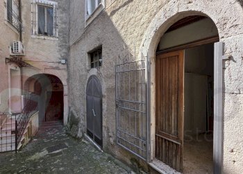 Foto 1 - Stabile - Palazzo Via Lanna
 
snc, Arce - foto 1