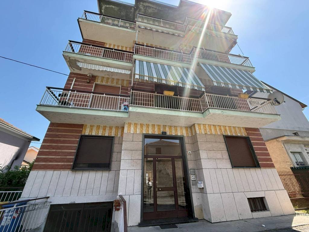 Three-room apartment San Mauro Torinese - photo 2