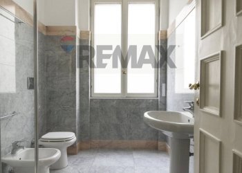 Bagno - Ufficio Via Cappuccio
14, Milano - foto 15