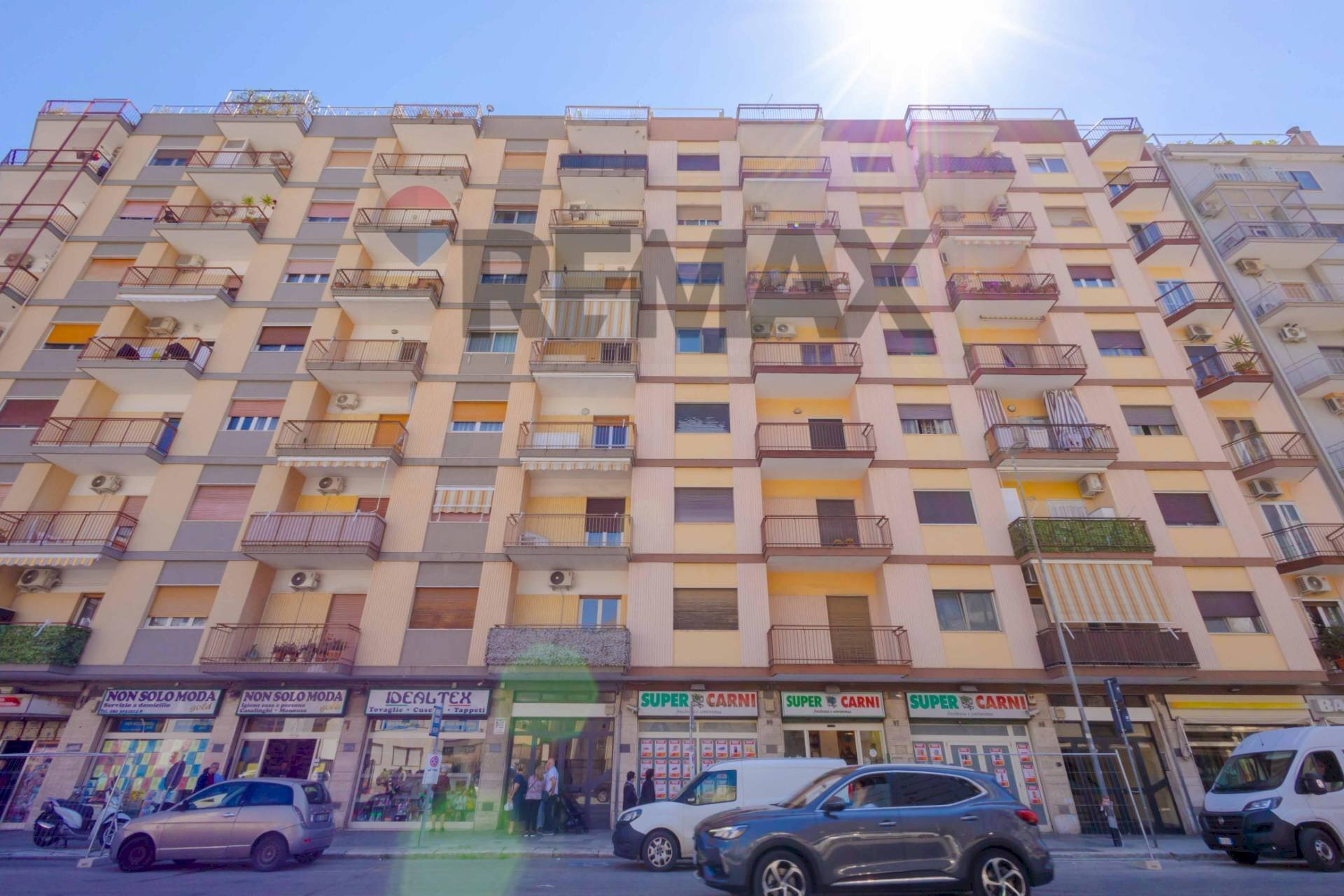 Edificio all\'aperto - Quadrilocale Via Brigata Regina
 
93, Bari - foto 1