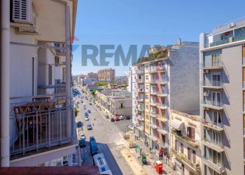 Edificio all\'aperto - Quadrilocale Via Brigata Regina
 
93, Bari - foto 7