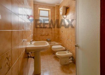 Bagno - Quadrilocale Via Brigata Regina
 
93, Bari - foto 12