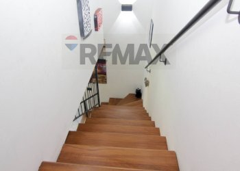 Scale - Appartamento via pravallo
 
7A, Lozza - foto 14