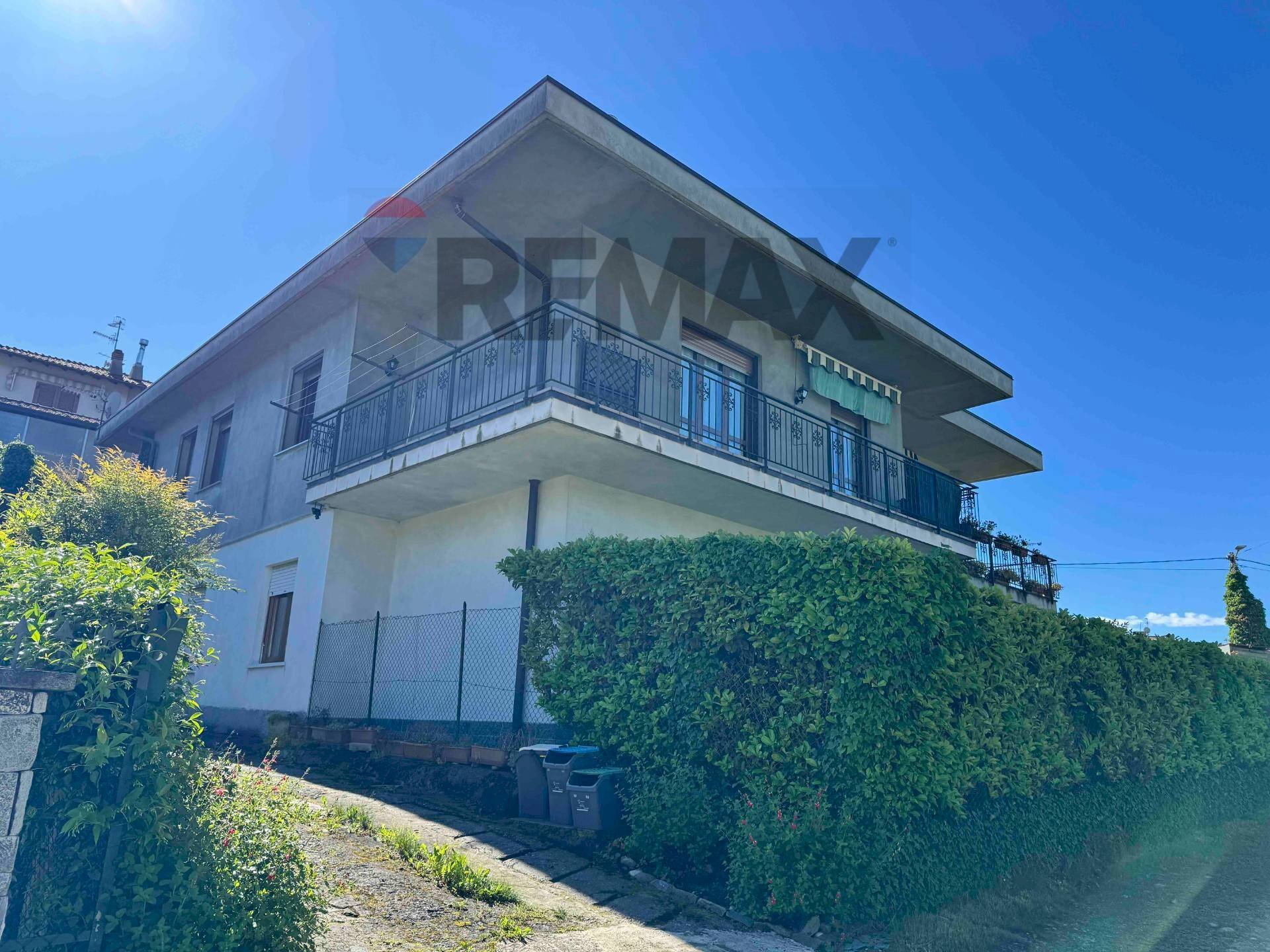 Casa all\'aperto - Trilocale VIA ANTONIO MEUCCI
 
34, Daverio - foto 1