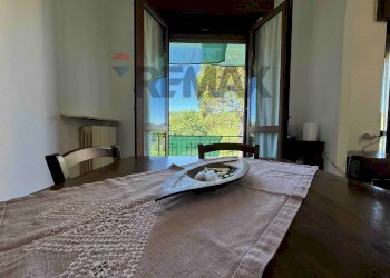 Sala da pranzo - Two-room apartment VIA ANTONIO MEUCCI
 
34, Daverio - photo 6