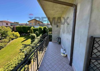 Balcone - Two-room apartment VIA ANTONIO MEUCCI
 
34, Daverio - photo 24