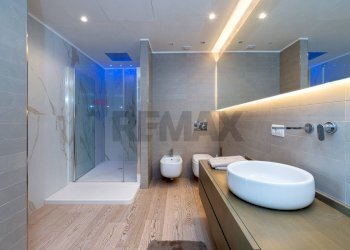 Bagno - Apartment Viale Giorgio Ribotta
 
21, Roma - photo 25