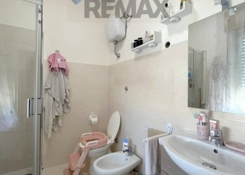 Bagno - Trilocale Via Abate Desiderio
 
45, Napoli - foto 9