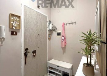 Hall / corridoio - Trilocale Via Abate Desiderio
 
45, Napoli - foto 15
