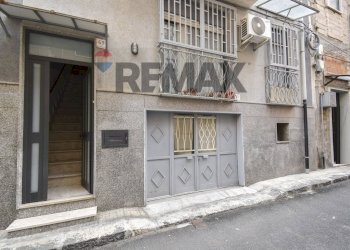 Edificio all\'aperto - Independent house Via dei Profughi
 
69, Lentini - photo 37