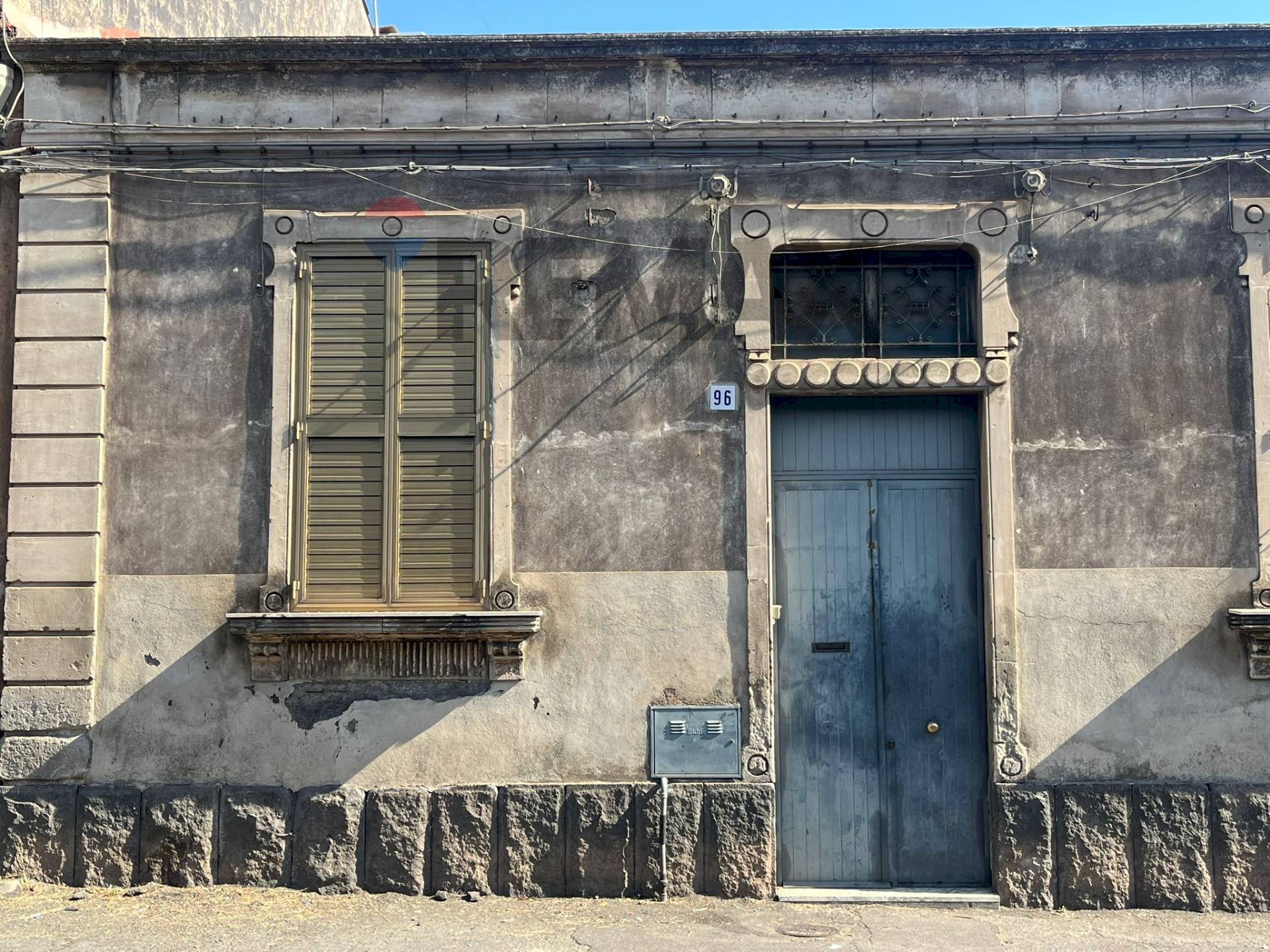 Edificio all\'aperto - Casa semi indipendente Via Santa Maria Della Catena
 
96, Catania - foto 1