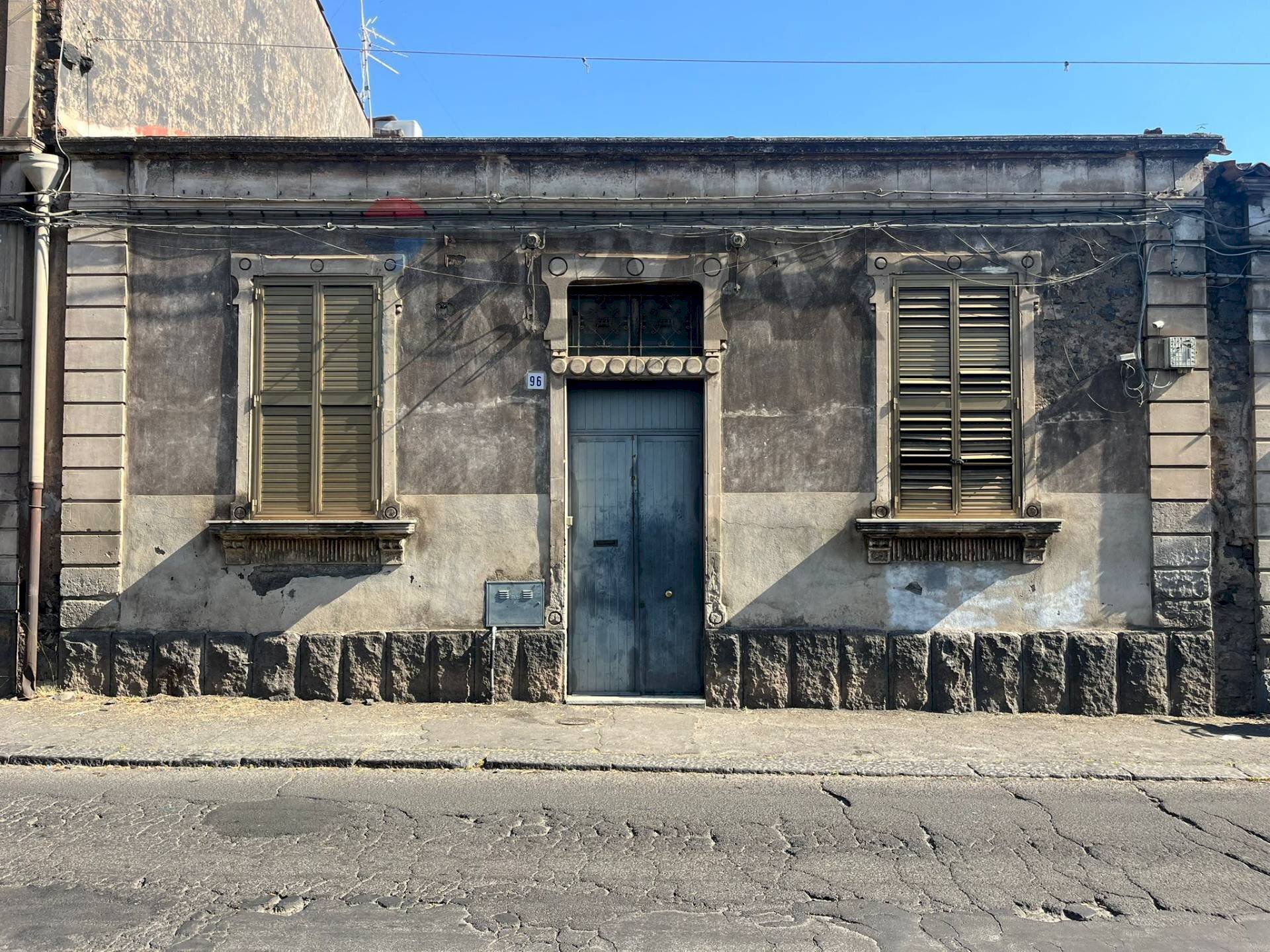 Casa all\'aperto - Casa semi indipendente Via Santa Maria Della Catena
96, Catania - foto 2
