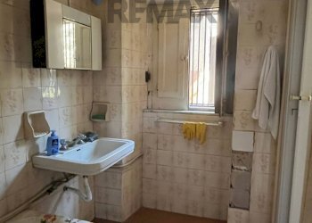 Bagno - Casa semi indipendente Via Santa Maria Della Catena
 
96, Catania - foto 18