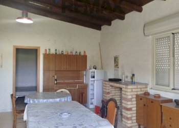 Sala da pranzo - Villa Via Venanzio Marvuglia
 
snc, Caltagirone - foto 8