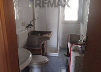 Bagno - Villa Via Venanzio Marvuglia
 
snc, Caltagirone - foto 10