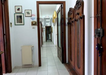 Hall / corridoio - Appartamento Via Giovanni Fattori
 
27, Gravina di Catania - foto 3