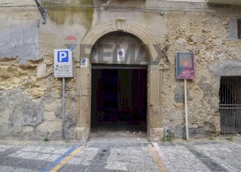 Edificio all\'aperto - Casa indipendente Via Diodorea
 
30, Agira - foto 25