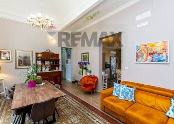 Sala da pranzo - Quadrilocale Via Napoleone Colajanni
 
69, Catania - foto 3