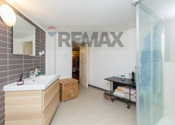 Bagno - Quadrilocale Via Napoleone Colajanni
 
69, Catania - foto 34