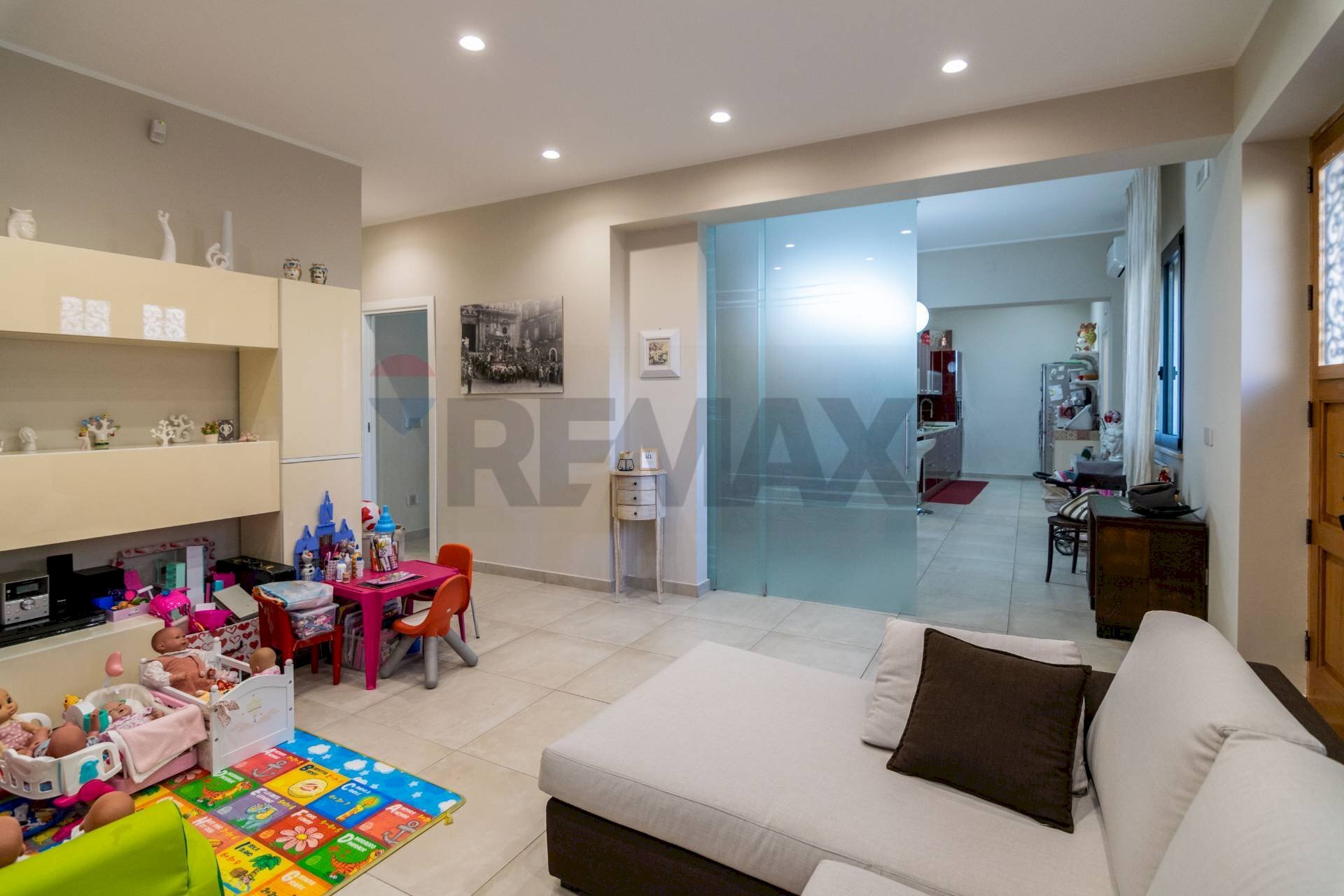 Soggiorno - Casa semi indipendente Via Vittorio Emanuele II
 
153, Acireale - foto 1