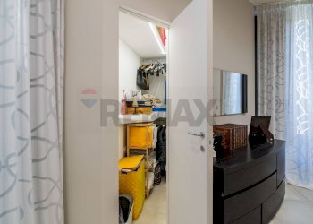Bagno - Casa semi indipendente Via Vittorio Emanuele II
 
153, Acireale - foto 26