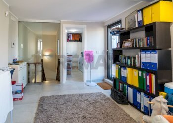 Hall / corridoio - Casa semi indipendente Via Vittorio Emanuele II
 
153, Acireale - foto 28