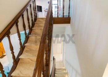 Scale - Casa semi indipendente Via Vittorio Emanuele II
 
153, Acireale - foto 35