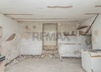 Stanza vuota - Casa semi indipendente Via Calì
 
54-58, Caltagirone - foto 4