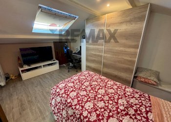 Camera / camera da letto - Villa a Schiera Via Vittorio Emanuele
 
2, Zafferana Etnea - foto 10
