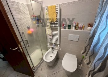 Bagno - Villa a Schiera Via Vittorio Emanuele
 
2, Zafferana Etnea - foto 15