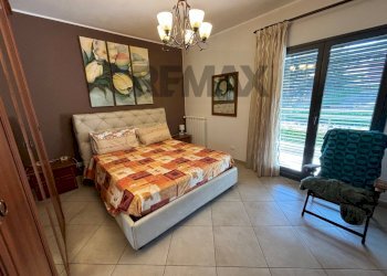 Camera / camera da letto - Villa a Schiera Via Vittorio Emanuele
 
2, Zafferana Etnea - foto 28