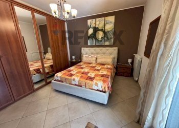 Camera / camera da letto - Villa a Schiera Via Vittorio Emanuele
 
2, Zafferana Etnea - foto 29